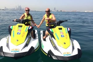 Dubai: Viaje en moto acuática al Burj Al Arab con helado