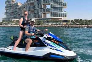 Дубай: поездка на гидроцикле в Атлантис с видео, фотографиями и мороженым
