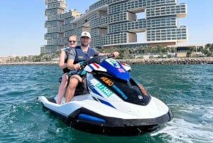 Дубай: поездка на гидроцикле в Атлантис с видео, фотографиями и мороженым
