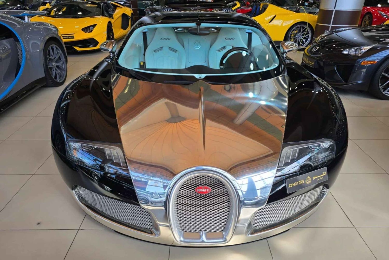 Dubai: Luxusauto-Showroom-Tour mit Rückfahrt zur Dubai Mall