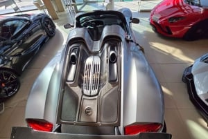 Dubai: excursão a showrooms de carros de luxo com drop-off no Dubai Mall