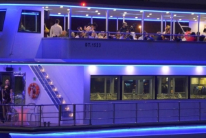 Dubai: Luxury Dinner Cruise with Live Entertainment