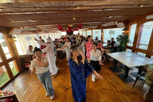 Dubai: Luksusbådtur med middag og livemusik