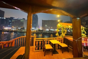 Dubai: Luksusbådtur med middag og livemusik