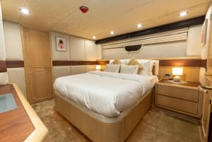 Luxury Yacht Dubai: 118ft (+1 hour free) offer till Sep15
