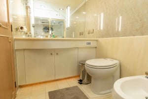 Luxury Yacht Dubai: 118ft (+1 hour free) offer till Sep15