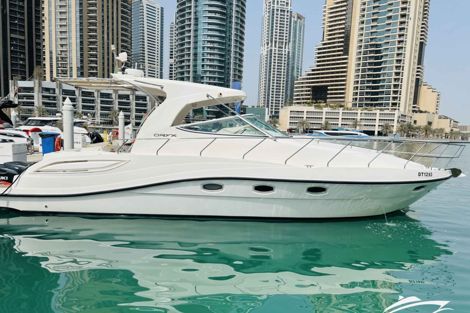 Dubai Marina: 2-timmars tur med minijacht