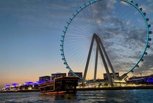 Dubai Marina: Middagscruise i en tradisjonell båt