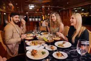 Dubai Marina Dinner Cruise – Live Show, AC & Open Bar