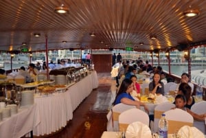 ドバイ マリーナ ディナークルーズ（ライブ エンターテインメント付き）（アルワスル）