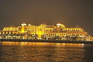 ドバイ マリーナ ディナークルーズ（ライブ エンターテインメント付き）（アルワスル）