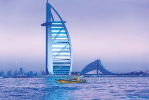 Dubai Marina: Guided Sightseeing Tour by Speedboat