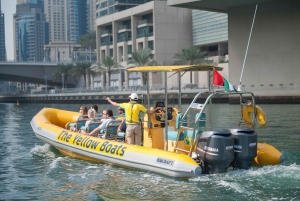 Dubai Marina: Guided Sightseeing Tour by Speedboat