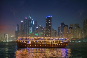 Dubai: Crucero con cena en dhow de lujo por el puerto deportivo