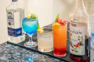 Dubai: Marina Sunset or Dinner Cruise -Live Shows & Open Bar