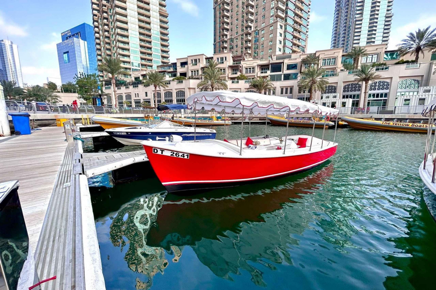Private Electric Boat Tour in Dubai Marina & JBR