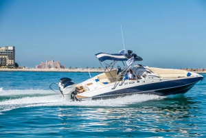 Dubai Marina Private Boat Tour & Palm Jumeirah Sightseeing