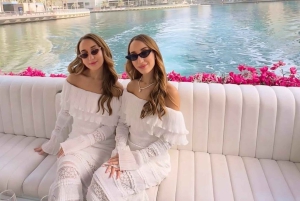 Dubai Marina: Private Boat Tour with Flower