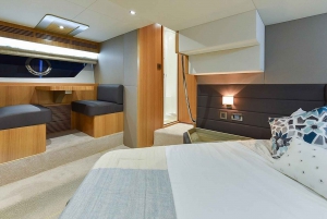 Dubai Marina: Private Night Yacht Cruise
