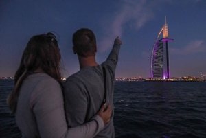 Marina de Dubaï : Visite privée en yacht avec un petit groupe