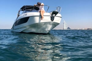 Dubai: jachthaven sightseeing en zwemcruise