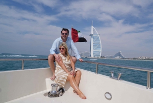 Dubai: Marina Yacht Cruise with Breakfast, Lunch, or Dinner