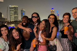 Dubai: Marina Yacht Party with BBQ and Unlimited Drinks
