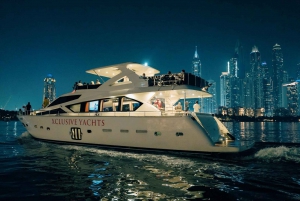 Dubai Marina Yacht Tour: Ain Wheel, JBR & Harbour in 1 Hour