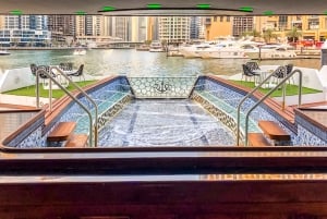 Dubai: Mega Yacht Dinner Cruise with Buffet