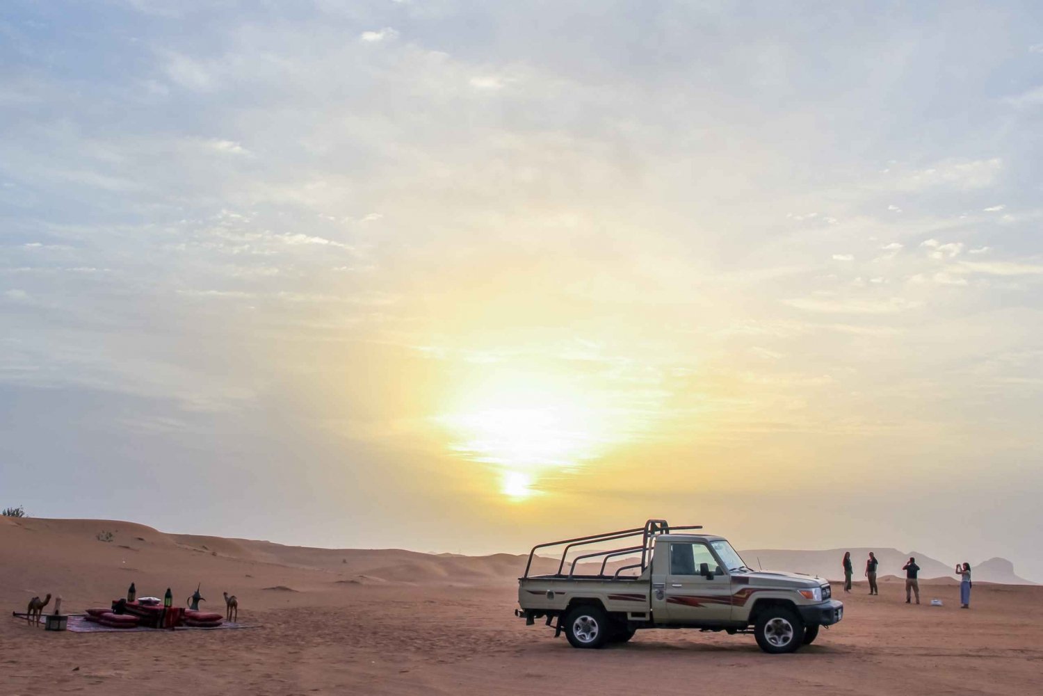 Dubai: Morning Desert Safari with Camel Ride & Sandboarding