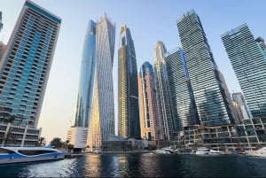 Dubai: Aamun venesatamakrusiili Ain Dubailla ja grillateria