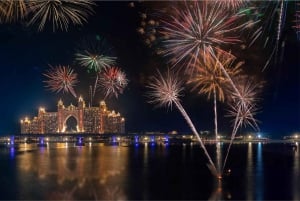 Dubai: New Year Celebration on Yacht - Fireworks, DJ, Drinks