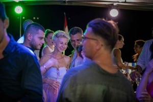 Dubai: New Year Celebration on Yacht - Fireworks, DJ, Drinks