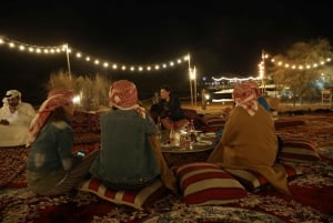 Dubai: Al Marmoomissa: Uudenvuodenaaton juhla & BBQ-illallinen Al Marmoomissa.