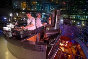 Dubai: Silvester Marina Dhow Dinner Cruise