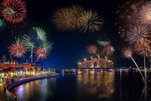 Дубай: Новый год на частной роскошной яхте длиной 36 футов