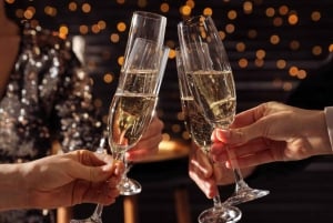 Dubai: New Years Yacht Party Fireworks, DJ, Drinks & Canapes