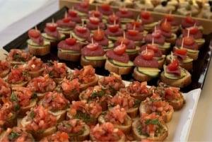 Dubai: New Years Yacht Party Fireworks, DJ, Drinks & Canapes