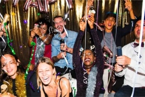 Dubai: DJ, juomat & Canapes: Uudenvuoden huvivenejuhlat ilotulitus, DJ, juomat & Canapes