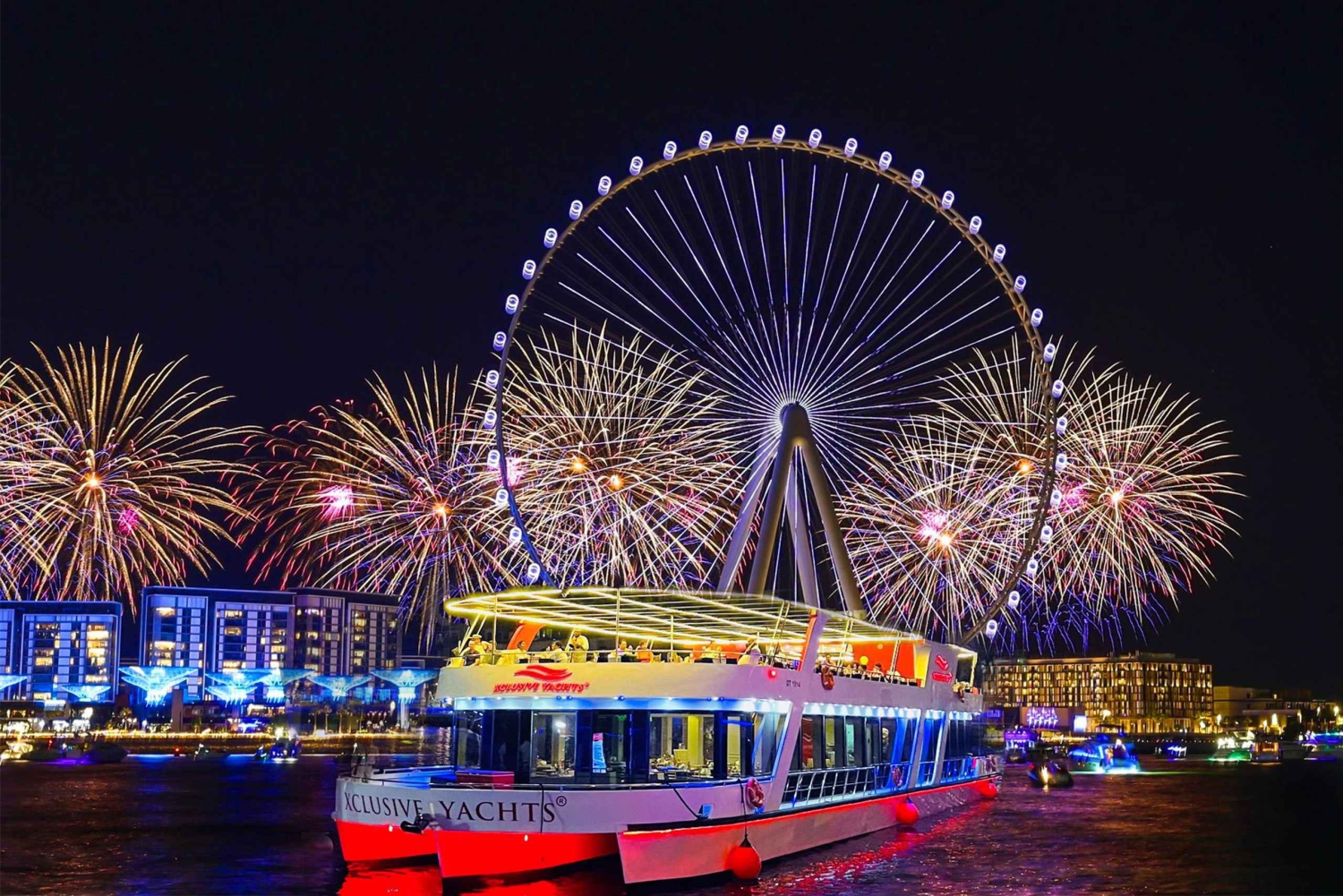Dubai Party Boat NYE con DJ dal vivo, buffet e bar a bordo