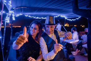 Nytårsaften i Dubai: Yachtfest med fyrværkeri, grill, musik og drinks