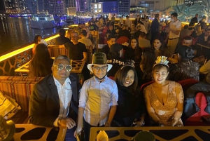 Дубай: новогодний круиз Ocean Empress с ужином и фейерверком