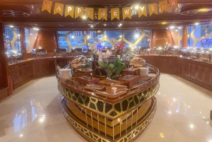 Дубай: новогодний круиз Ocean Empress с ужином и фейерверком