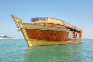 Дубай: новогодний круиз Ocean Empress с ужином и фейерверком