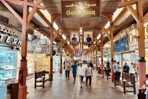 Dubai: Old Dubai & Souks Guided Tour with Tastings & Cruise