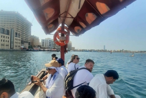 Dubai: Old Dubai Walking Tour, Souks, Museum & Street Food