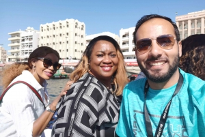 Tour guidato a piedi della città vecchia di Dubai, del Creek, della barca Abra e dei souk
