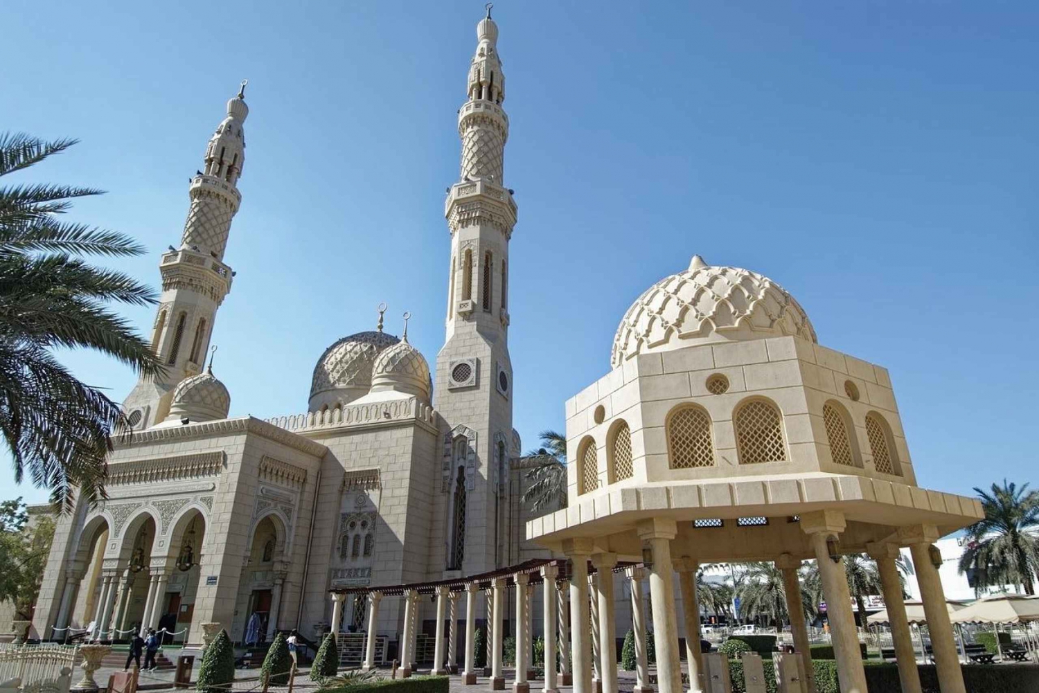 Casco Antiguo de Dubai, Zoco de las Especias y el Oro, Mezquita de Jumeirah