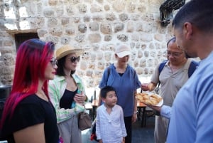 Dubai: Old Town, Street Food, Creek, Souks, & Emirati House