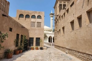 Dubai: Visita a la Ciudad Vieja con Museos, Zocos y Paseo en Barco